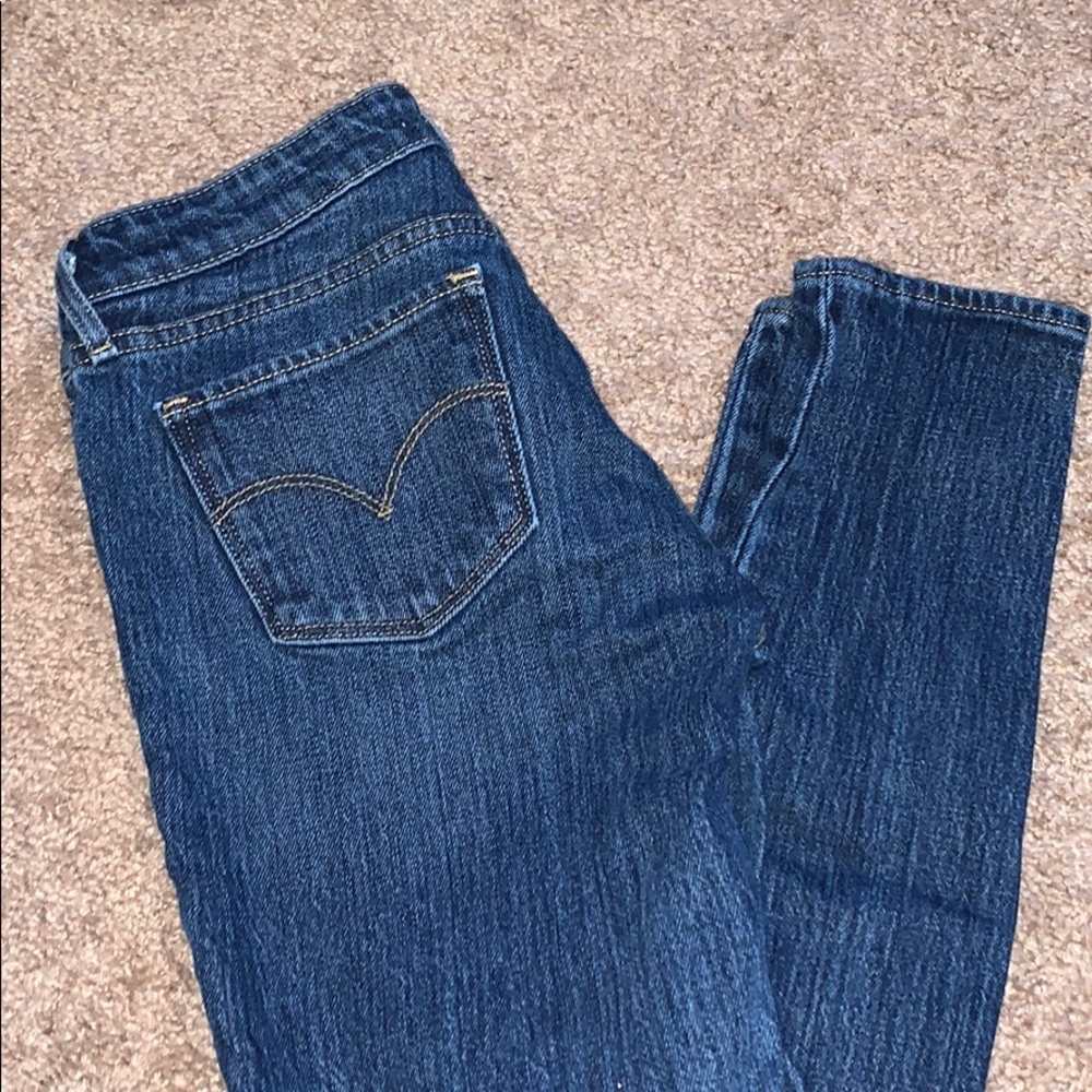 Women’s Levi’s denim skinny jeans size 25 like new